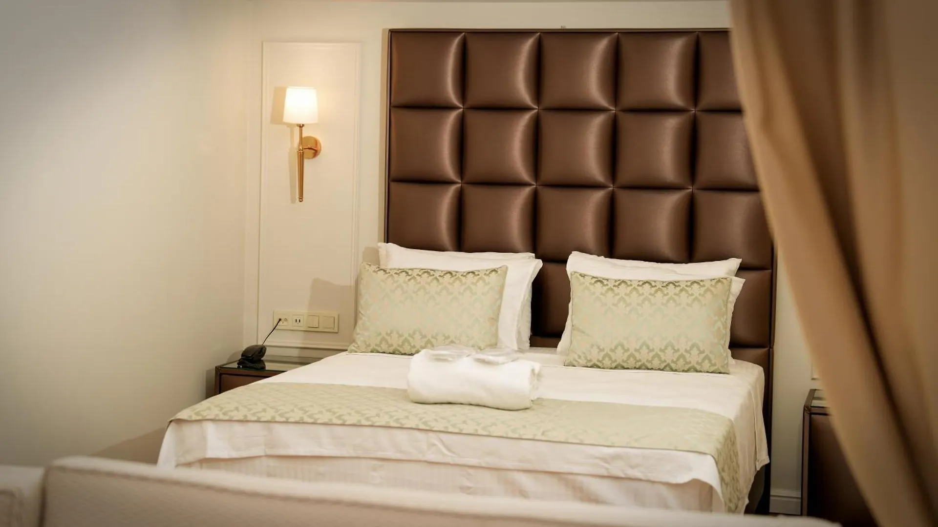 Gaia Suites Istanbul Hotel